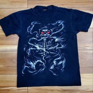 Evil skull 💀 Death Tshirt both printed!